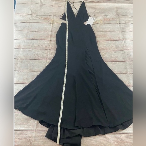 Fame and Partners Nikita Black Dress - NWT - 4 - Picture 4 of 12
